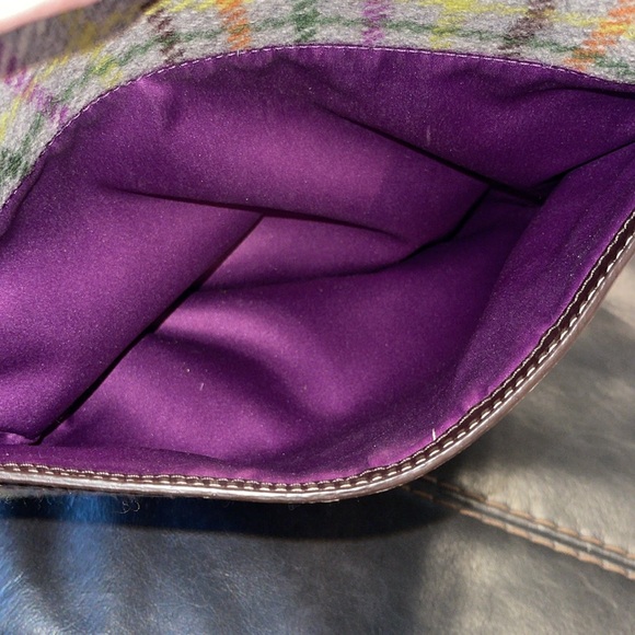 Authentic Coach Purse - Picture 4 of 6